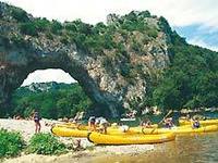 Canoë-Kayak Kraft - Base Nautique du Pont d'Arc à Vallon-Pont-d'Arc