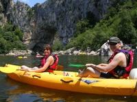 Canoë sur l'Ardèche Explo - Canoë-Kayak à Berrias-et-Casteljau