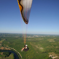 Ecole de Parapente du Lot à Douelle