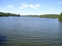 Lac de la Triouzoune à Neuvic