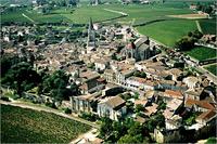 Saint Emilion Historique - Villes et Villages à Saint-Émilion