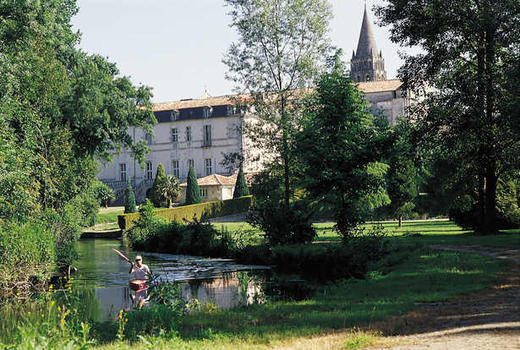 Abbaye de Bassac