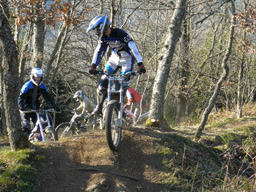 Auvergne Motos Loisirs - Randonnées, Initiation