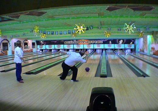 Bowling Le Cliptone