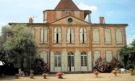 Château de Larra