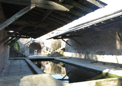 Lavoir de Virelade