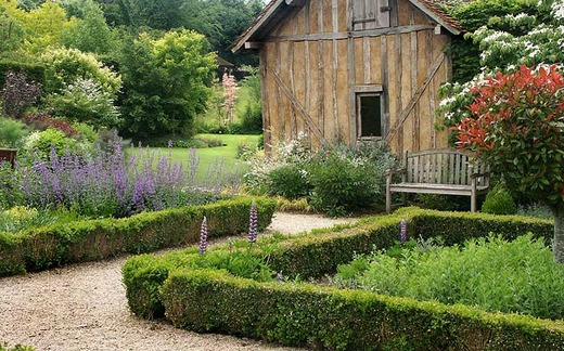 Le Pays d'Auge côté jardin(s)