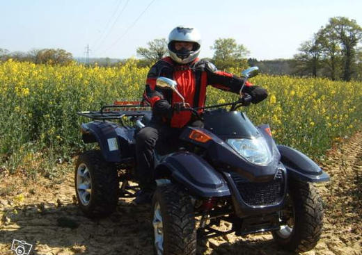 Location quads et motos