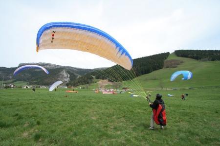 Parapente : baptême, initiation, perfectionnement.