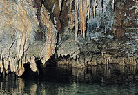 Balades et découvertes - Visite des grottes du Cornadore pour deux adultes et deux juniors